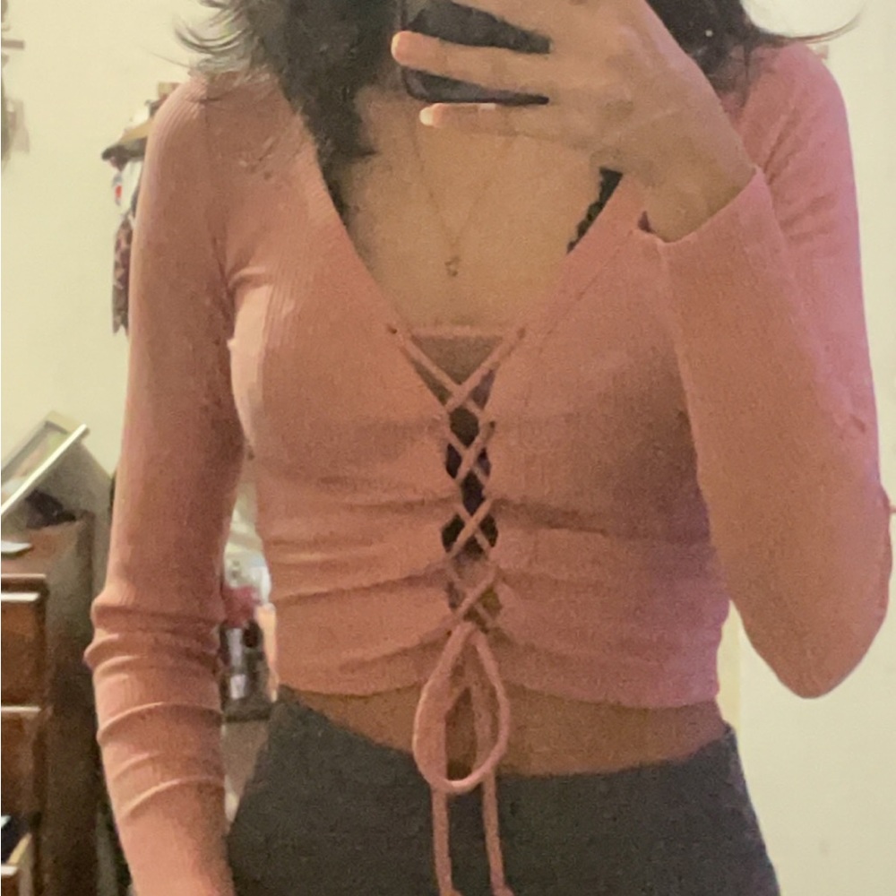 Long sleeve/ V neck in mauve lace-up from Fashion Nova in a size small